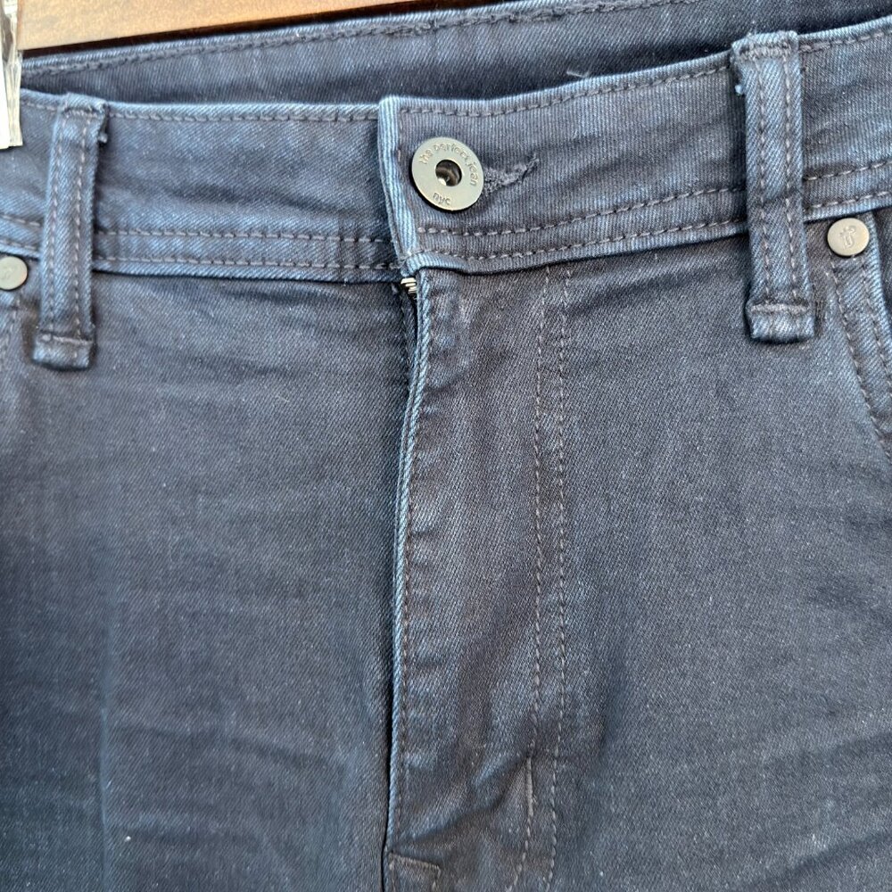 👖 The Perfect Jean NYC – Slim Fit Jeans (34x32) – Dark Indigo Navy - Picture 3 of 6